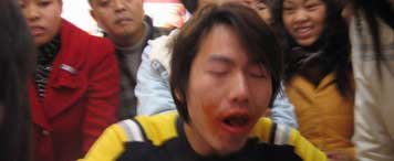 彬村山华侨农场烧烤加盟,学烧烤技术,开烧烤店多少钱