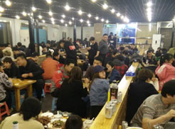 彬村山华侨农场烧烤加盟,学烧烤技术,开烧烤店多少钱