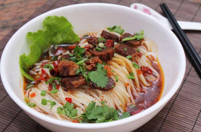彬村山华侨农场花溪牛肉粉培训