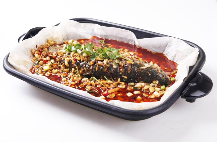 彬村山华侨农场纸包鱼培训